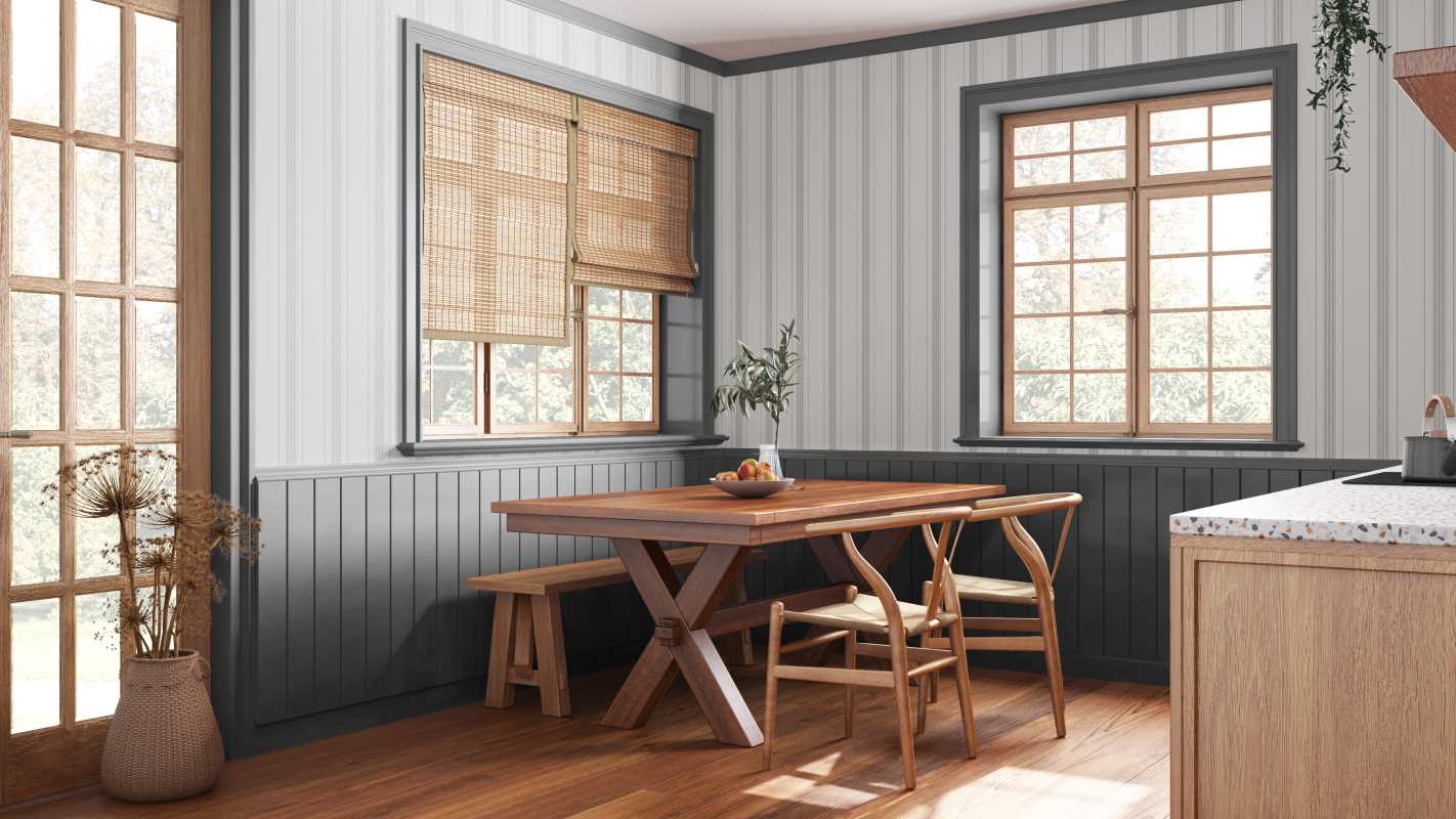 Build a DIY Farmhouse Table for Family Gatherings